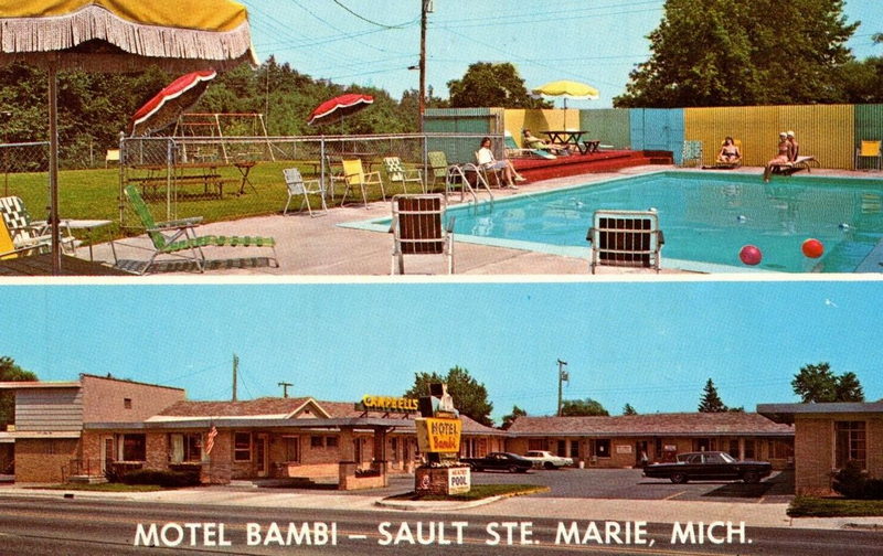 Motel Bambi (Bambi Motel) - Vintage Postcard